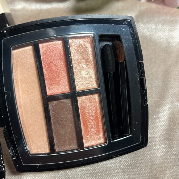 Chanel Lea Beiges Warm eyeshadow - Picture 2 of 4